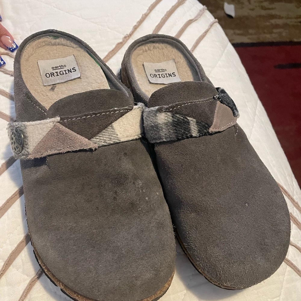 Origins Gray Suede Slippers